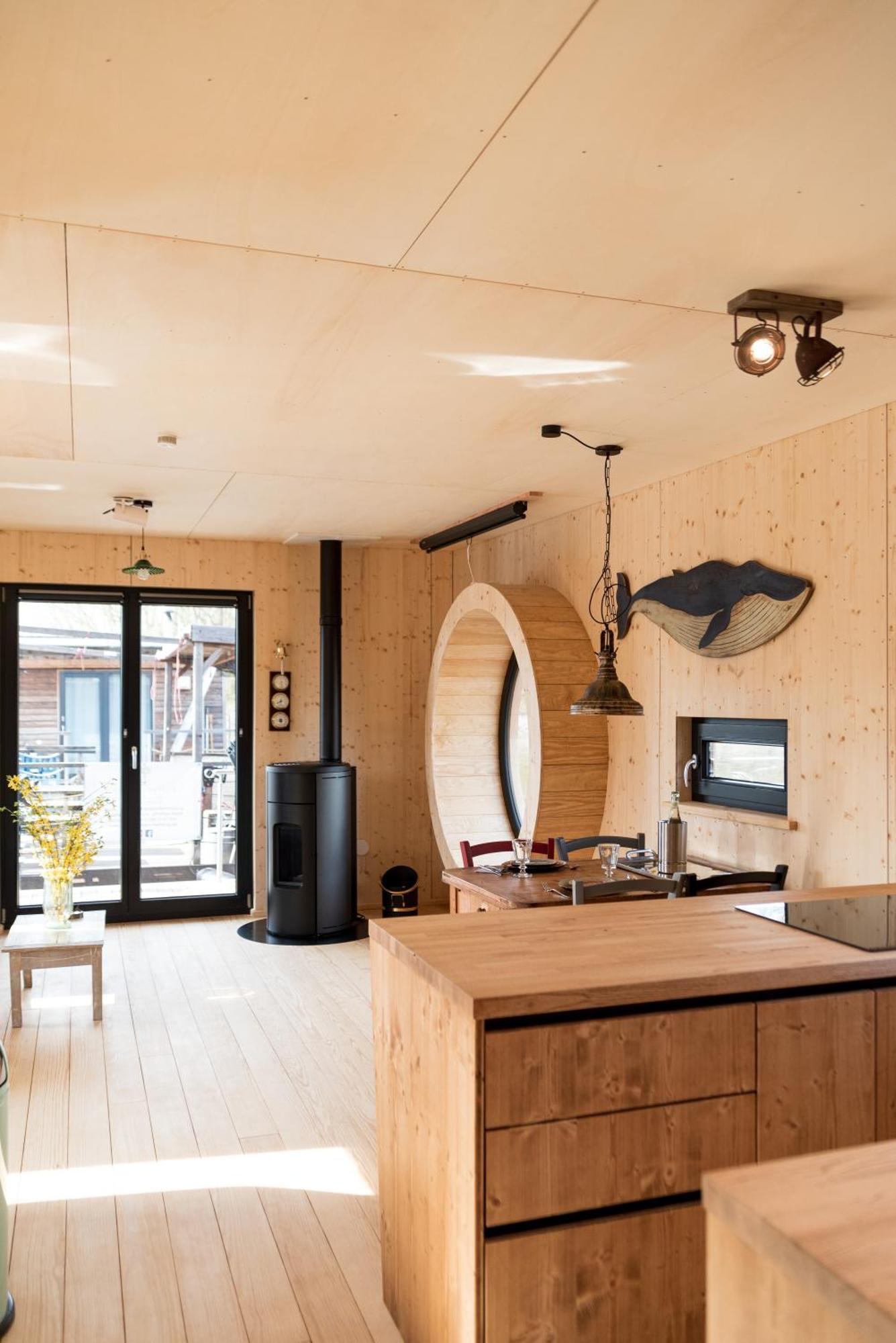 Komfort-Hausboot Diva Mit Kamin Hamborg Eksteriør billede